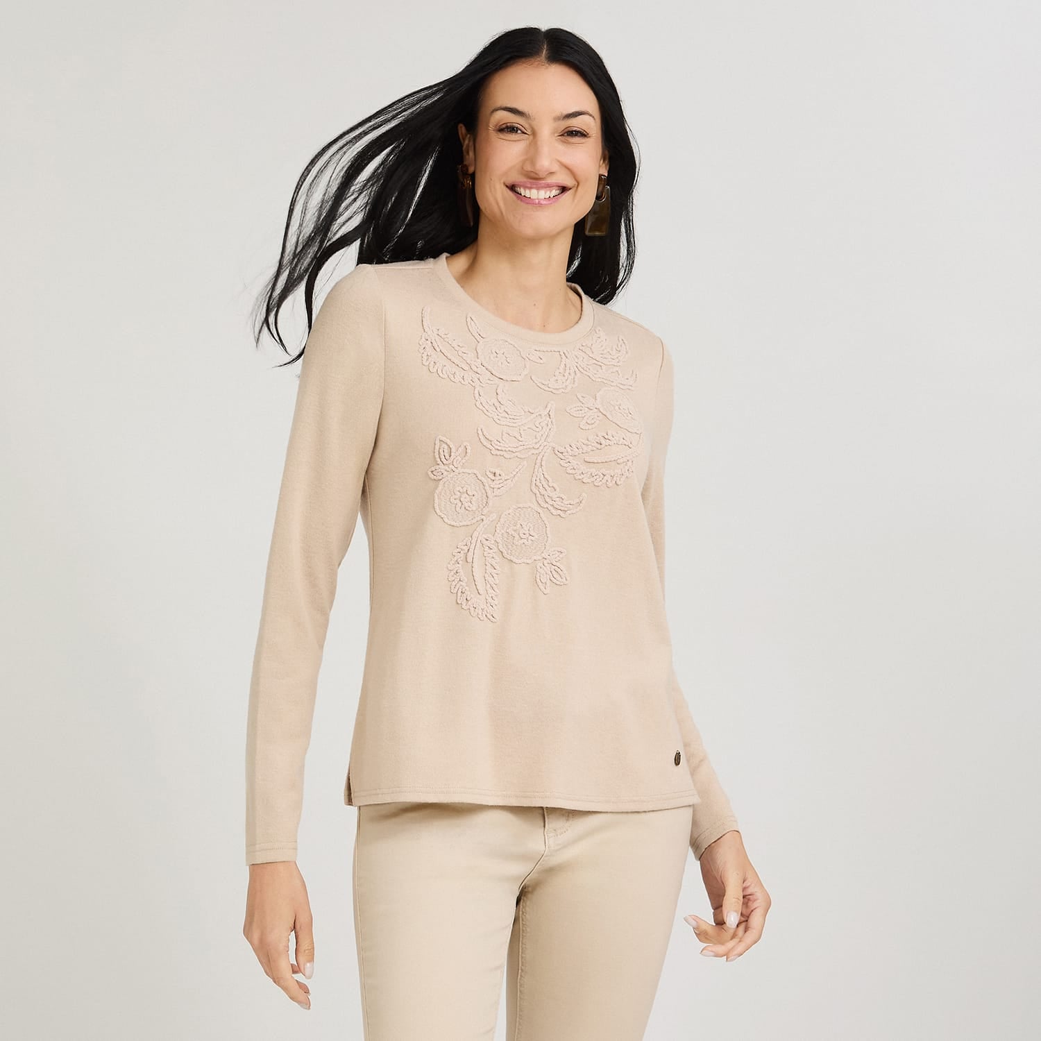 Polera Lanilla con Aplicación Bordada Beige